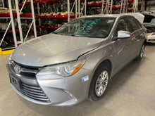 Load image into Gallery viewer, SIDE VIEW DOOR MIRROR Toyota Camry 2015 15 2016 16 2017 17 Right - NW535803