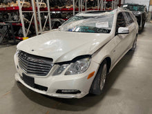 Load image into Gallery viewer, FRONT CV AXLE SHAFT CLS550 CLS63 E250D E300 E350 E400 E550 10-15 Right - NW536463
