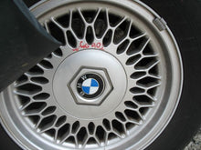 Load image into Gallery viewer, AC COMPRESSOR BMW 740i 540i 840i 530i 750i 93 94 - 97 - MM543296
