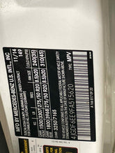 Load image into Gallery viewer, TAIL LIGHT LAMP ASSEMBLY Gl350 Gl450 Gl550 GL63 AMG 13-16 Left - NW539360