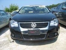 Load image into Gallery viewer, CD CHANGER Volkswagen EOS Jetta 07 08 09 10 11 12 13 14 15 16 - MM543902