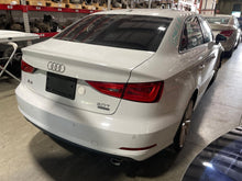 Load image into Gallery viewer, RADIO Audi A3 2015 15 2016 16 2017 17 - NW544074