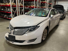 Load image into Gallery viewer, Transfer Case Lincoln MKZ 2014 - NW544213