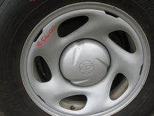 Load image into Gallery viewer, RADIO Toyota Tundra 2003 03 2004 04 - MM556563
