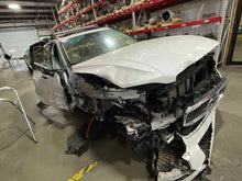 Load image into Gallery viewer, Front Door Glass VOLVO XC60 2018 - NW550067