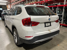 Load image into Gallery viewer, TRANSFER CASE BMW X1 2012 12 2013 13 2014 14 2015 15 - NW589057