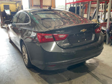 Load image into Gallery viewer, Power Brake Booster Chevrolet Malibu 2017 - NW560227
