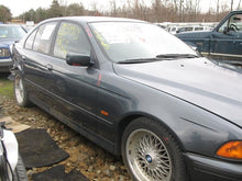 Load image into Gallery viewer, AC COMPRESSOR BMW 528I 1998 98 1999 99 2000 00 - MM569157