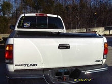 Load image into Gallery viewer, RADIO Toyota Tundra 2003 03 2004 04 - MM577647