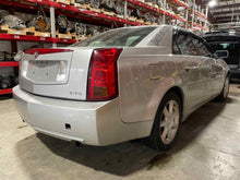 Load image into Gallery viewer, Carrier Assembly Cadillac CTS 2005 - NW490132