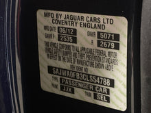 Load image into Gallery viewer, CARRIER ASSEMBLY Vanden Pl XF XFR XJ XJL XJR XK XKR 2010-2014 - NW433600