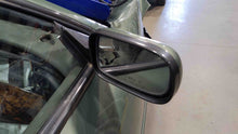 Load image into Gallery viewer, SIDE VIEW DOOR MIRROR XK8 XKR 97 98 99 00 01 02 03 04 Right - NW422471