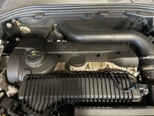 Load image into Gallery viewer, Plastic Engine Cover VOLVO 60 SERIES 2013 - NW570892