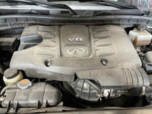 Load image into Gallery viewer, Plastic Engine Cover INFINITI QX56 2012 - NW546487