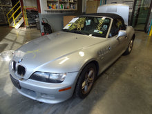 Load image into Gallery viewer, FENDER BMW Z3 1996 96 1997 97 1998 98 1999 99 2000 00 01 02 Left - NW76434