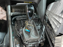 Load image into Gallery viewer, Floor Shifter Buick Regal 2018 - NW521254