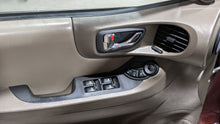 Load image into Gallery viewer, Front Interior Door Trim Panel Hyundai Santa Fe 2005 - NW324910