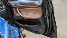 Load image into Gallery viewer, Front Interior Door Trim Panel BMW X5 2013 - NW398269