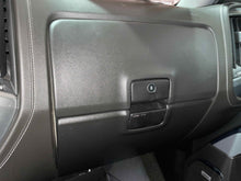 Load image into Gallery viewer, Glove Box Door SILVERADO 3500 PICKUP 2016 - NW528340
