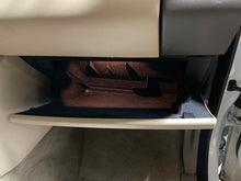 Load image into Gallery viewer, Glove Box Door RANGE ROVER SPORT 2013 - NW509791