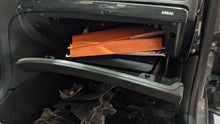 Load image into Gallery viewer, Glove Box Door SAAB 9-3 2010 - NW418538
