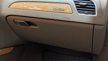Load image into Gallery viewer, Glove Box Door AUDI A4 2009 - NW398513