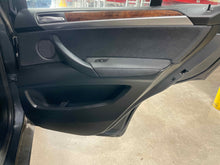 Load image into Gallery viewer, Rear Interior Door Trim Panel BMW X5 2011 - NW432719