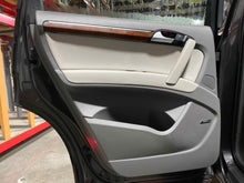 Load image into Gallery viewer, Rear Interior Door Trim Panel AUDI Q7 2015 - NW486150