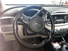 Load image into Gallery viewer, Steering Wheel Kia Sorento 2016 - NW575667