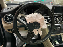 Load image into Gallery viewer, Steering Wheel MERCEDES GLA-CLASS 2015 - NW488292
