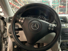 Load image into Gallery viewer, Steering Wheel MERCEDES C-CLASS 2007 - NW506525