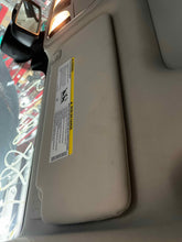 Load image into Gallery viewer, Interior Sun Visors Jeep Cherokee 2015 - NW441269