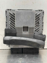 Load image into Gallery viewer, ECU ECM COMPUTER Audi Q5 2011 11 2012 12 - NW524465
