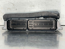 Load image into Gallery viewer, ECU ECM COMPUTER Audi Q5 2011 11 2012 12 - NW524465
