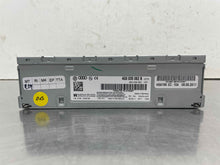 Load image into Gallery viewer, RADIO RECEIVER A4 A5 A6 Q3 Q5 Q7 RS5 S5 S6 Touareg 2009-2017 - NW524639
