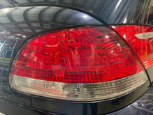 Load image into Gallery viewer, OUTER TAIL LIGHT LAMP 750i 750il 750LI 760li Alpina B7 06-08 Left - NW525156
