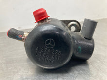 Load image into Gallery viewer, FUEL PUMP C250 C300 C350 C43 C63 E300 E350 E400 E550 GLC250d 15-20 - NW474265

