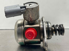 Load image into Gallery viewer, FUEL PUMP 135i 335i 335i GT 535i 535i Gt 640I 740i 740il 12-15 - NW478548
