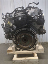 Load image into Gallery viewer, Engine Motor  MERCEDES CLS-CLASS 2014 - NW527055
