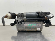 Load image into Gallery viewer, AIR RIDE COMPRESSOR E350 E550 E250D E400 CLS550 CLS63 E300 E63 10-14 - NW526975
