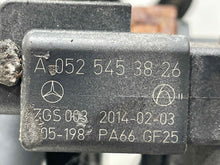 Load image into Gallery viewer, AIR RIDE COMPRESSOR E350 E550 E250D E400 CLS550 CLS63 E300 E63 10-14 - NW526975
