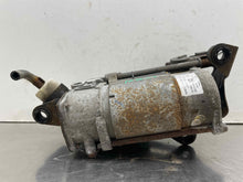 Load image into Gallery viewer, AIR RIDE COMPRESSOR E350 E550 E250D E400 CLS550 CLS63 E300 E63 10-14 - NW526975
