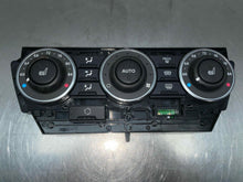 Load image into Gallery viewer, FRONT TEMPERATURE CONTROLS Land Rover LR2 1960-2011 - NW529791
