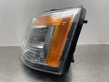 Load image into Gallery viewer, HEADLIGHT LAMP ASSEMBLY Land Rover LR2 08 09 10 11 12 Left - NW529799
