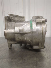 Load image into Gallery viewer, TRANSFER CASE 2015 15 2016 16 2017 17 2018 18 2019 19 - NW531023
