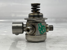 Load image into Gallery viewer, FUEL PUMP 550i 550i Gt 650i 750 HYBRID 750i 750il Active 7 Alpina 08-15 - NW504775
