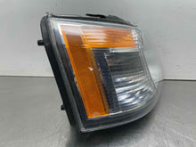 Load image into Gallery viewer, HEADLIGHT LAMP ASSEMBLY Land Rover LR2 2011 11 2012 12 Right - NW531462
