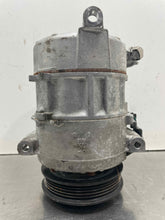 Load image into Gallery viewer, AC Compressor Cadillac XT4 2021 - NW538278
