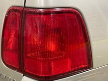 Load image into Gallery viewer, OUTER TAIL LIGHT LAMP Lincoln Navigator 03 04 05 06 Right - NW533388
