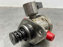 Load image into Gallery viewer, FUEL PUMP 135i 335i 335i GT 535i 535i Gt 640I 740i 740il 12-15 - NW547604
